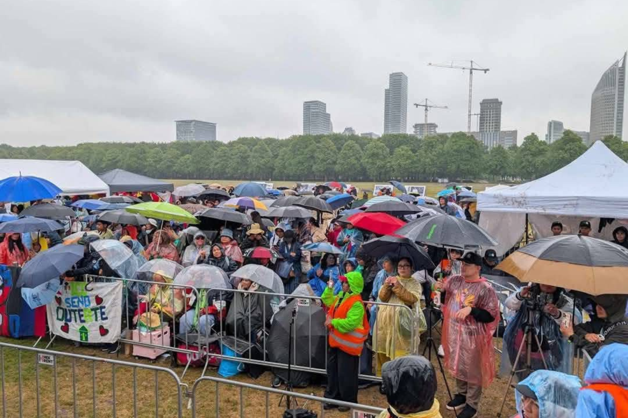 Calls to Bring Duterte Home Echo in The Hague Amid Rainy Solidarity Rally