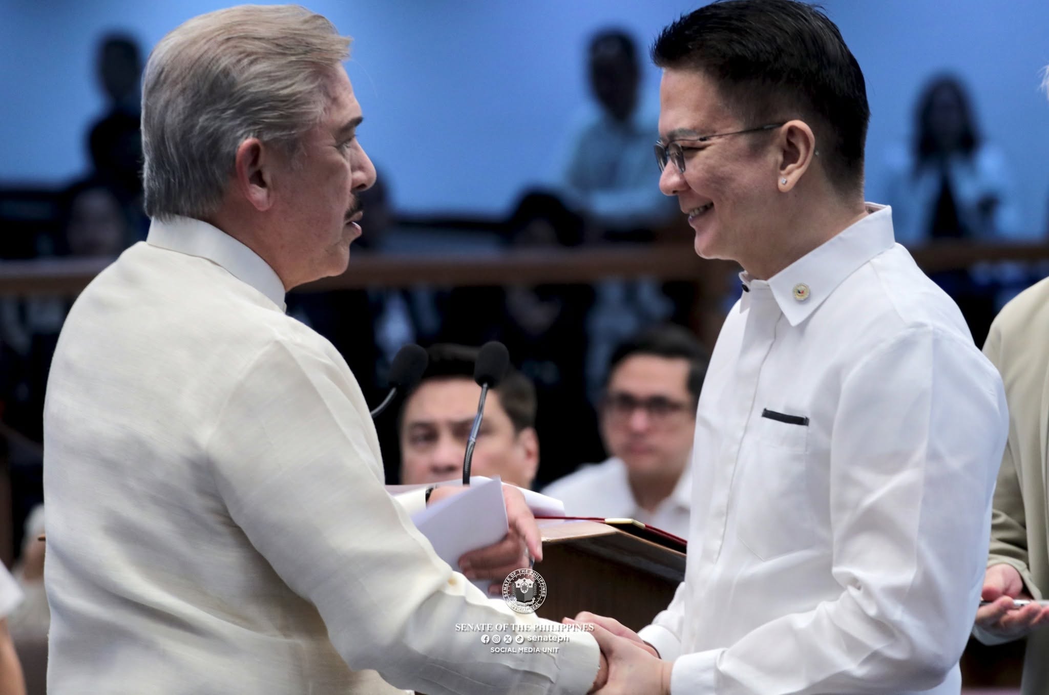 Senators Hold Caucus to Discuss Changes Following Leadership Shift in Senate